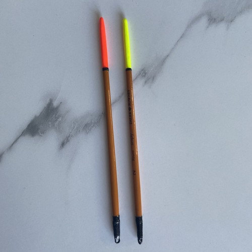 Fishing paint brush